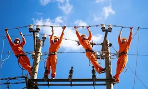 Việt Nam nhập khẩu điện từ nước nào?