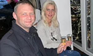 'Cơn ác mộng' bị bạn gái ngược đãi