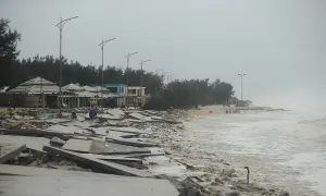 3 người chết do bão Trà Mi